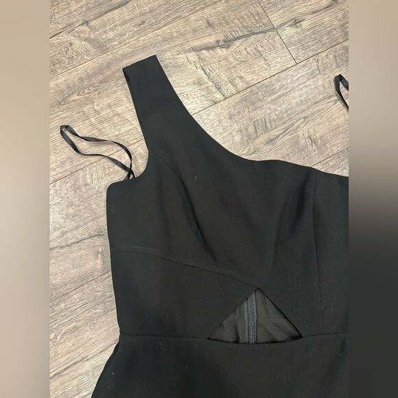 BCBGMAXAZRIA  Black One Shoulder Cut Out Front Slit Dress - Picture 3 of 6